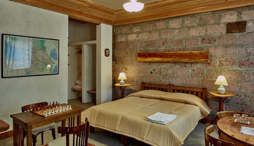 Habitación Confort con 1 cama doble o 2 individuales