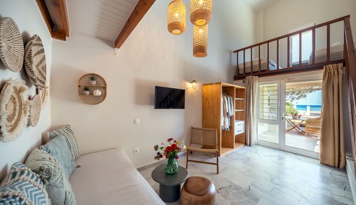 Habitación cuádruple, vistas al mar, entresuelo (01)