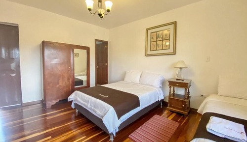 Habitación triple clásica