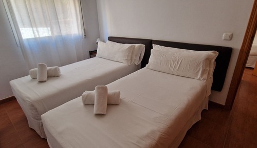 Apartamento básico, vistas a la piscina