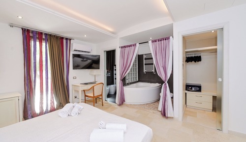 Habitación Deluxe, bañera de hidromasaje