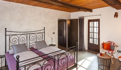 Habitación Confort con 1 cama doble o 2 individuales