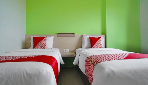 Habitación superior con 2 camas individuales