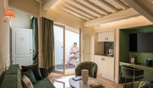 Suite (Loft, 38sqm)