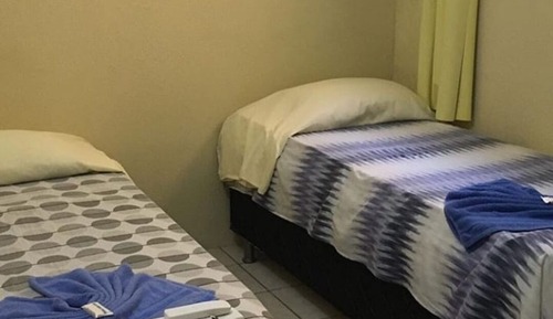 Habitación estándar con 2 camas individuales
