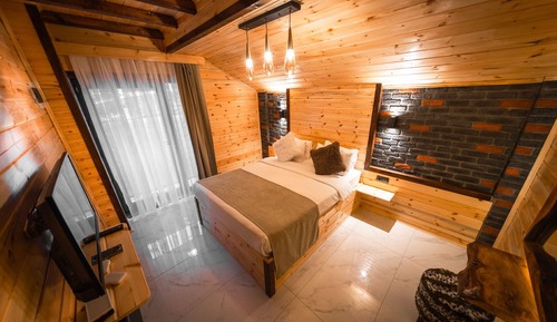 Habitación Deluxe, chimenea, vistas a la montaña