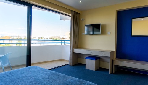 Habitación, vistas a la montaña