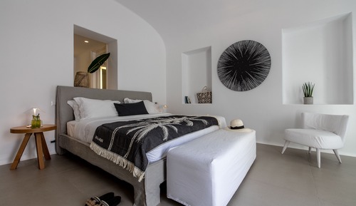 Suite estudio, 1 cama de matrimonio grande con sofá cama, patio