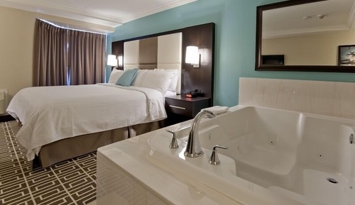 Suite junior, 1 cama de matrimonio grande, bañera de hidromasaje