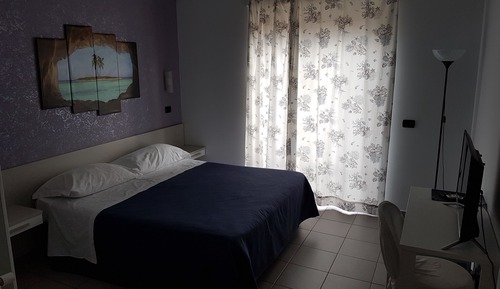 Habitación cuádruple, vistas al mar