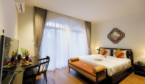 Habitación familiar, vistas al jardín
