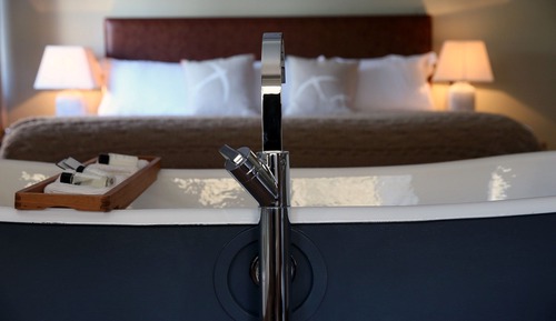 Habitación, bañera