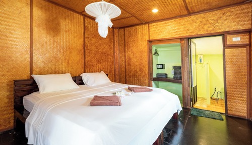 Bungalow estándar, 1 cama doble (Fan)
