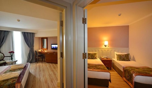 Habitación cuádruple Deluxe