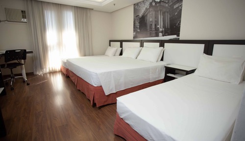 Habitación cuádruple clásica, varias camas
