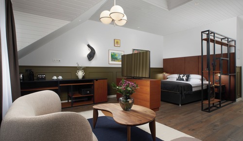 Queen Suite