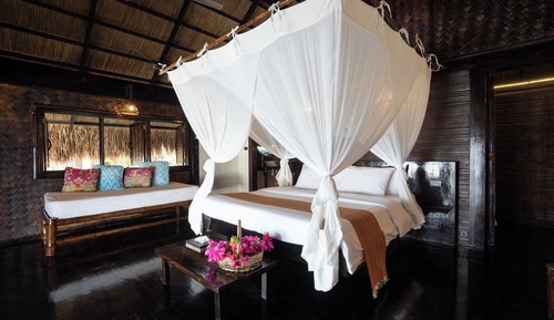 Habitación de diseño (Designer Villa)