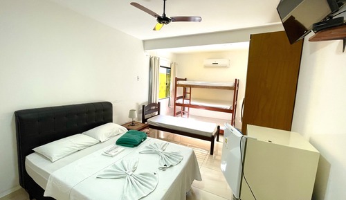 Habitación familiar, 1 habitación, vistas al patio