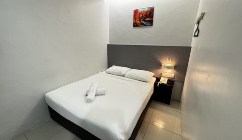 Habitación estándar, 1 cama de matrimonio, sin ventanas