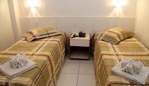 Habitación económica con 2 camas individuales