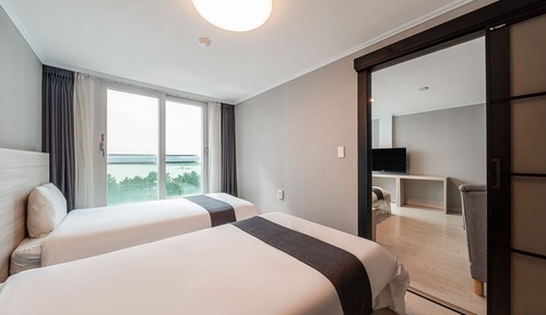 Habitación cuádruple familiar, vistas al lago (Connecting Room)