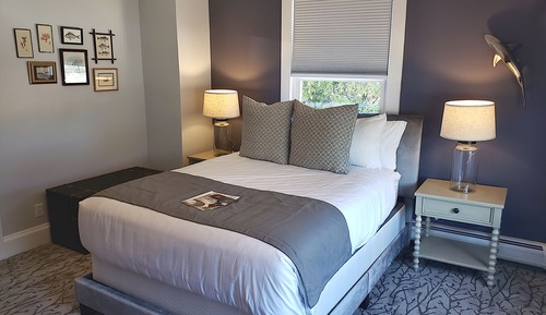 2 Queen Suite