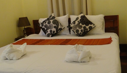 Deluxe Double with balcony river view 