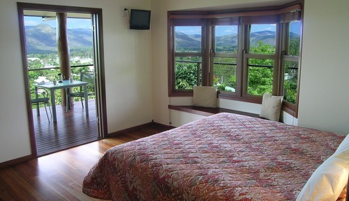 Habitación cuádruple superior, 2 habitaciones, vistas a la montaña
