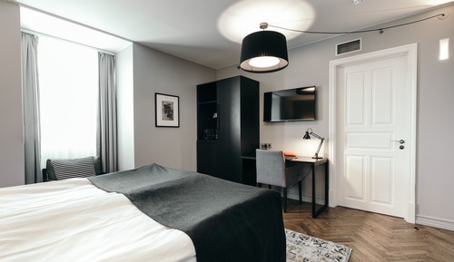 Habitación estándar con 1 cama doble o 2 individuales
