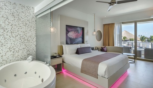 Luxury Junior Suite