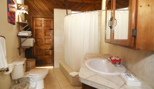 Casa de campo básica, 2 habitaciones, terraza