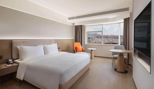 Habitación superior, 1 cama de matrimonio grande, no fumadores, vistas a la ciudad