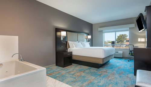 Suite, accesible para personas con discapacidad, no fumadores (1BD, Hear, Tub)