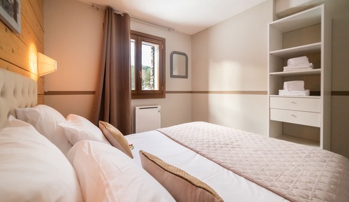 Apartamento superior, 1 cama doble, balcón