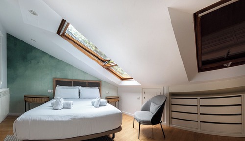 Ático, 1 habitación, vistas a la ciudad (Galo - Attic)