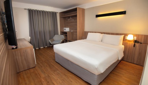 Habitación doble superior de uso individual, accesible para personas con discapacidad
