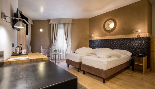 Habitación triple Deluxe