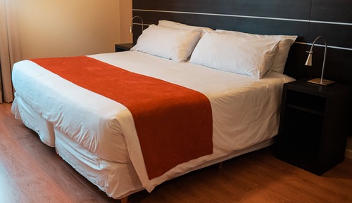 Habitación estándar doble, 1 cama de matrimonio, balcón