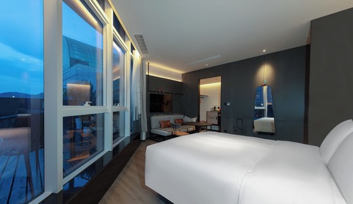 Habitación, 1 cama de matrimonio grande, vistas al jardín