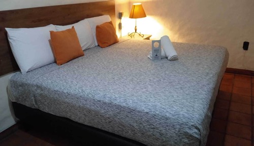 Habitación Confort doble, 1 cama de matrimonio grande
