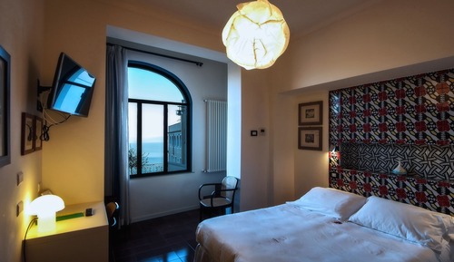 Habitación con 1 cama doble o 2 individuales, 1 cama doble o 2 individuales, vistas al mar
