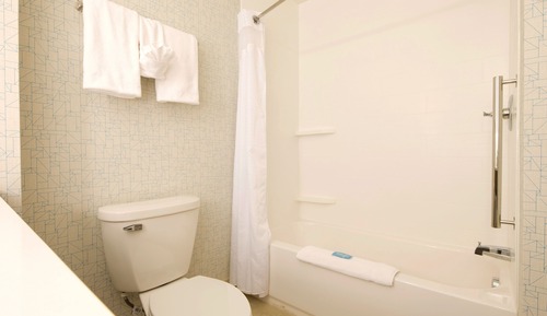 Habitación estándar, 1 cama de matrimonio grande (Mobility, Accessible Tub)