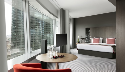 The Level Grand Suite Tour Eiffel View and Lounge Access