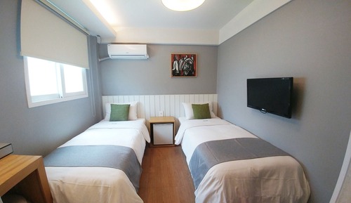 Habitación estándar con 2 camas individuales