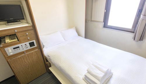Habitación económica, 1 cama individual grande, fumadores (Cleaning is Optional with Cost)