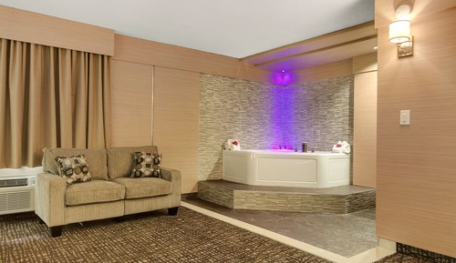 Estudio, 1 cama de matrimonio grande, bañera de hidromasaje (Honeymoon Suite)