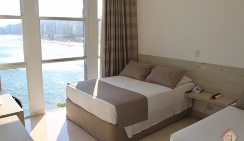Habitación triple Confort, vistas a la playa