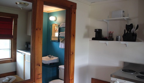 Cabin, 1 Queen Bed and 1 Bunk Bed