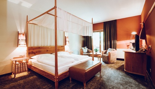 Habitación clásica doble, 1 cama doble, balcón, en la zona del jardín (M Classic)