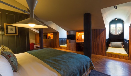 Suite (Avenida)